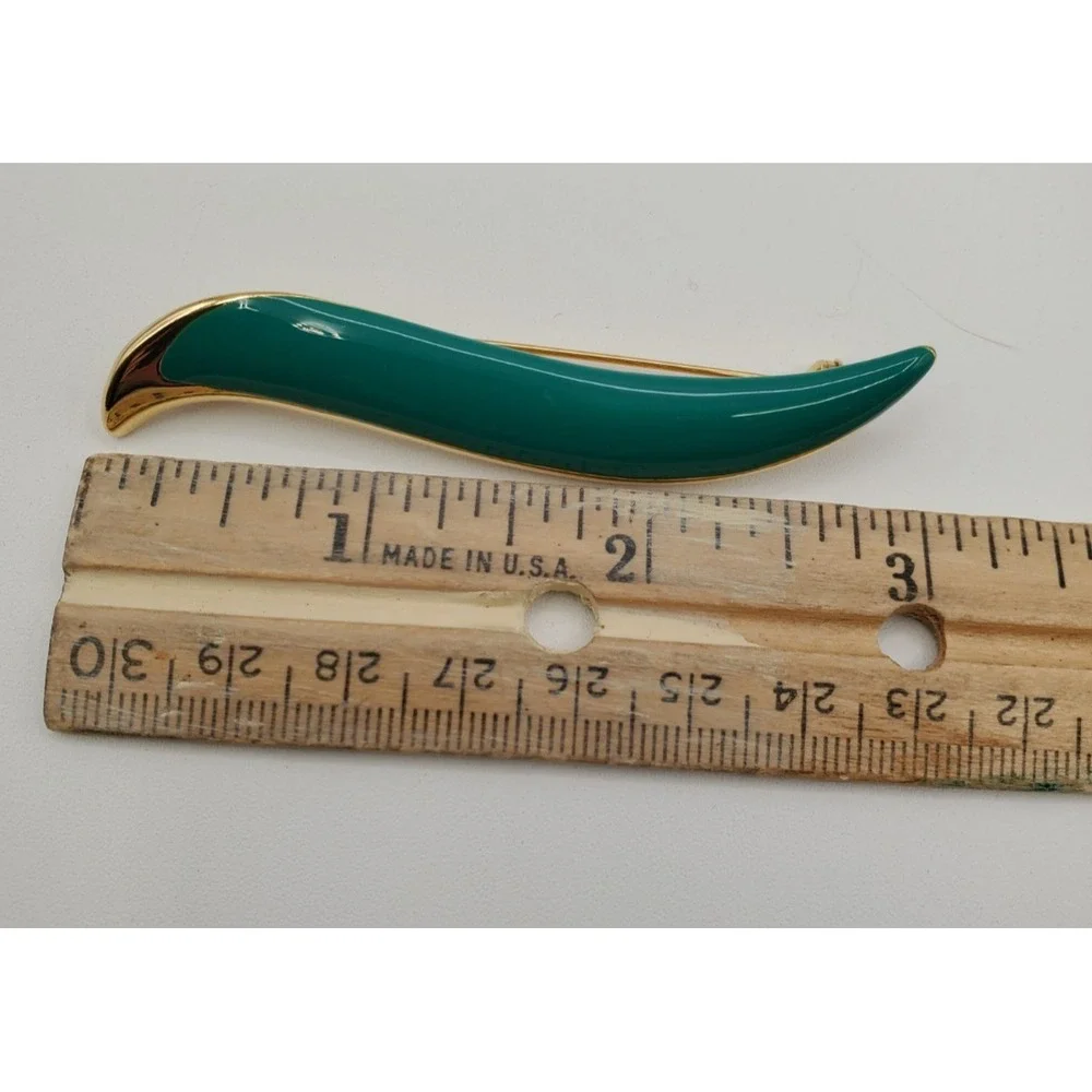 Vtg MCM Green Enameled Swirl Brooch Pin Goldtone Setting